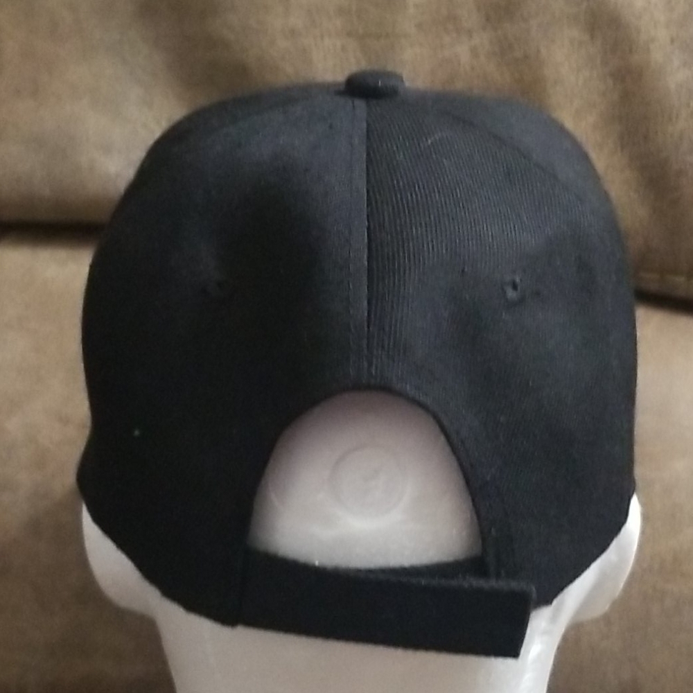 HAT - Picture 8 of 8